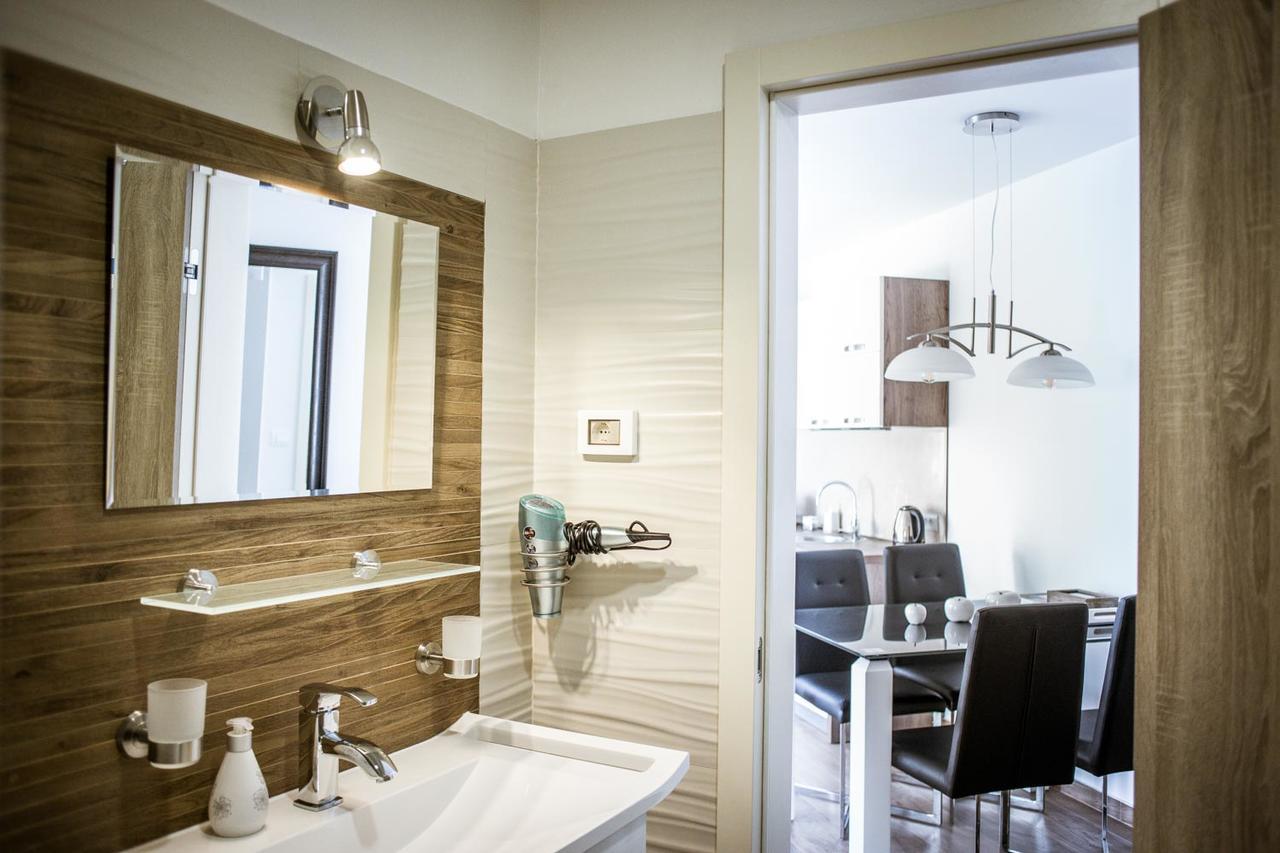 Marco Apartments Фажана Экстерьер фото